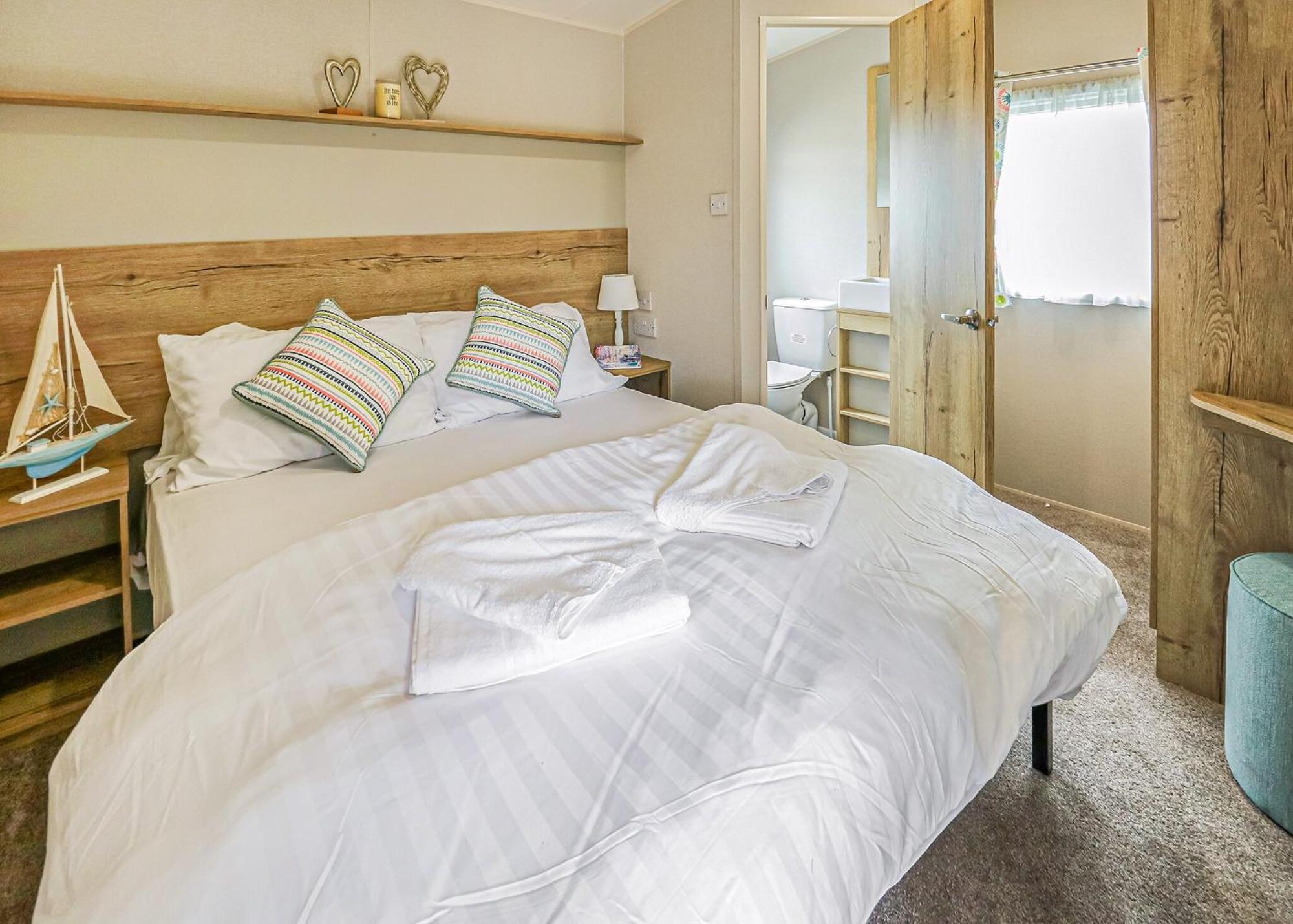 Hotel Waters Edge Leisure Park Cardigan Zewnętrze zdjęcie