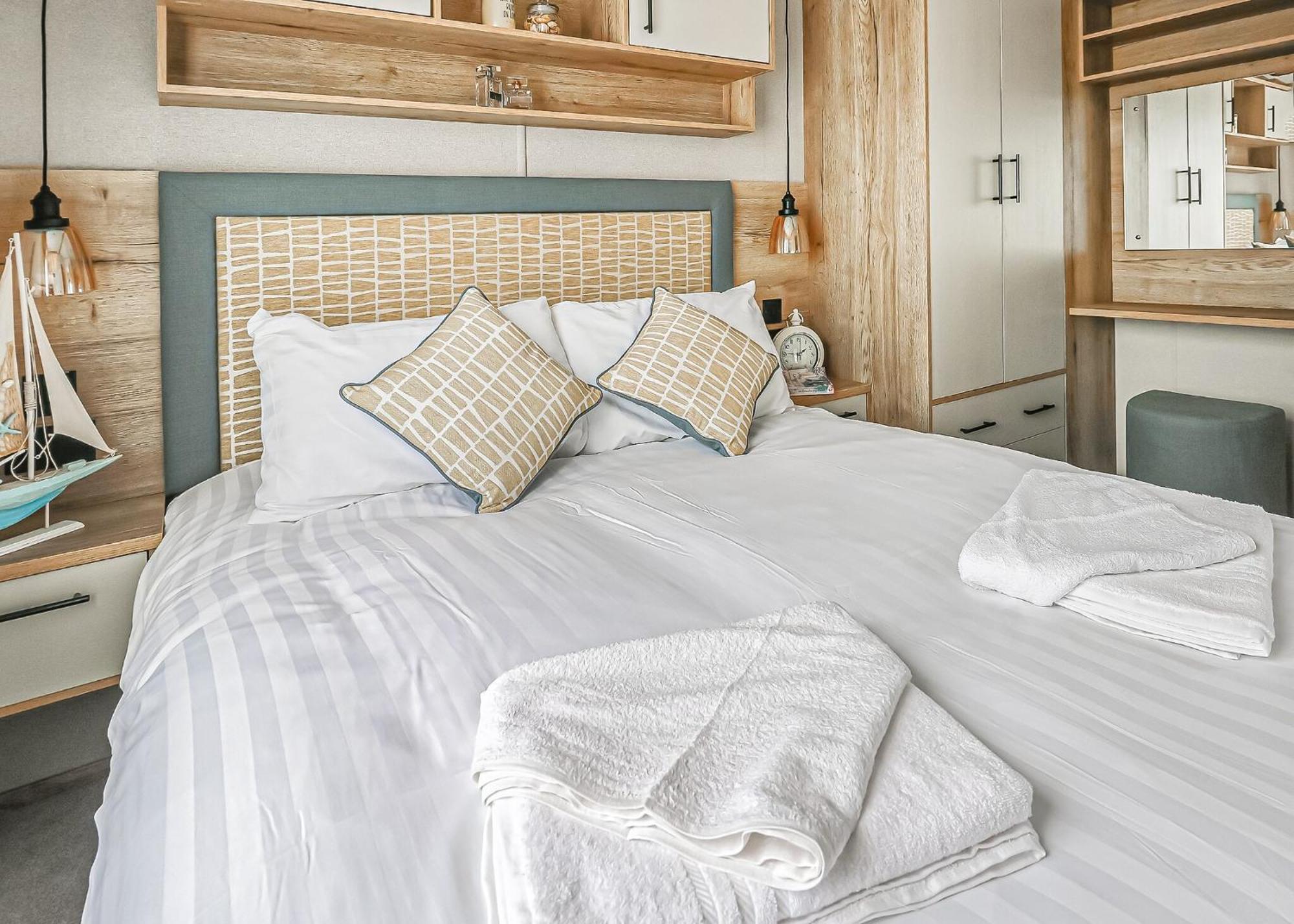 Hotel Waters Edge Leisure Park Cardigan Zewnętrze zdjęcie